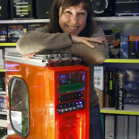 Padawan regala el material embargado por la SGAE y los abogados J.Cueva y David Bravo explican como reclamar el canon