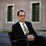 "Voy a trabajar para que no vengan más inmigrantes"