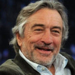 Robert de Niro defiende un chiste que hizo sobre inmigrantes deportados