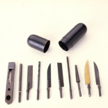 Es un trabajo duro, pero alguien tiene que hacerlo: el kit rectal del espía de la CIA