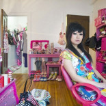 Las adolescentes y sus habitaciones (ru)