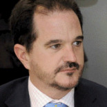 Carlos Iturgáiz: "El billete en turista me ha costado 200 euros más que el de business"