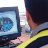 Detenido por obligar a sus dos hijos de 6 y 9 años a tener sexo y fotografiarlos