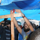 "Los políticos se equivocan si piensan que la acampada en Sol va a ser cosa de cuatro días"