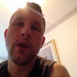 Salir de la Puerta del Sol con dignidad