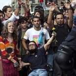 Los sindicatos de Mossos critican la decisión de actuar por la mañana