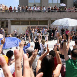 Los indignados deciden continuar en Sol sin establecer fecha de salida