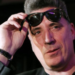 Loquillo: "He hipotecado tres veces mi casa para hacer música"