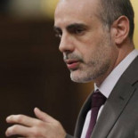 El Congreso aprueba por unanimidad estudiar propuestas del 15-M