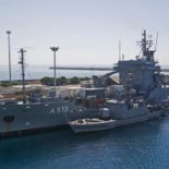 ¿Adivina qué Estado en quiebra de la UE es el cuarto importador mundial de armas? [Eng]