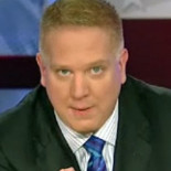 Glen Beck compara a los adolescentes de Utoya con las Juventudes Hitlerianas [ENG]