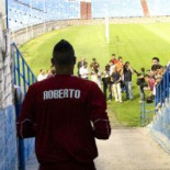 El Zaragoza, en suspensión de pagos, ficha a Roberto por 8,6 millones de euros