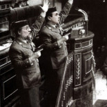 Rajoy apoya a Zapatero [Humor]