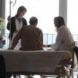 Más de 900 médicos, enfermeras y trabajadores del hospital Sant Pau en Barcelona sufrirán un ERE