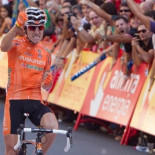 Igor Antón se impone en la meta de Bilbao