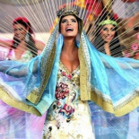 Top 10: los trajes nacionales más terribles de Miss Universo 2011