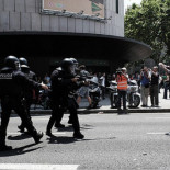"Un mosso me disparó una pelota desde unos 30 metros. Perdí el ojo"