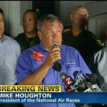 Un avión se estrella en una grada durante un espectáculo aéreo en Nevada y causa numerosas víctimas [ENG]