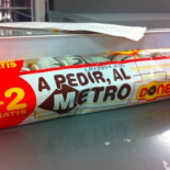 "A pedir al metro". Donettes retira una campaña por la presión de Twitter