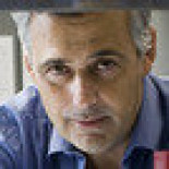 Dimite el director del mejor centro científico de Catalunya