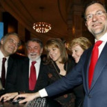 Un tuitero, a Rajoy: “¿Os habéis creído que mis derechos dependen de a quién preguntéis?”