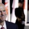 Papandréu acepta formar un gobierno de unidad nacional para salvar Grecia