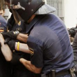 Ochocientos antidisturbios tienen la orden de impedir una nueva acampada en Sol