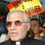 Rouco insinúa que el matrimonio gay ha sido una de las causas de la crisis