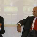 El Gobierno indultó a Sáenz después de que el Santander refinanciara la deuda del PSOE y diera una hipoteca a Zapatero