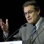 Los funcionarios catalanes cobrarán hasta 500 euros menos al mes