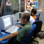 Los usuarios de los cibercafés se reducen en un 76%