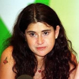 Lucía Etxebarría deja de escribir por culpa de la piratería