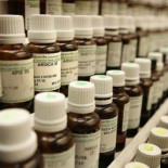 Las universidades inglesas ya no darán licenciaturas en homeopatía [EN]