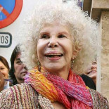 La Duquesa de Alba oculta en una empresa agraria en pérdidas una sociedad con 21,5 millones de euros en activos