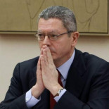 Gallardón anuncia que estudiará la implantación de la cadena perpetua revisable en España