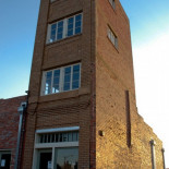 This is Spinal Tap: el rascacielos más pequeño del mundo