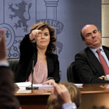 El Gobierno recorta drásticamente los sueldos en las cajas con ayudas