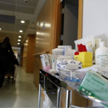 Rechazo unánime a limitar la asistencia a crónicos en Madrid