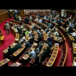 Por favor, no sigan rescatándonos