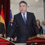 Burgos falseó su currículum durante tres legislaturas en el Congreso