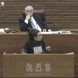 Intento de censura de Cotino a Mónica Oltra cuando nombra a instituciones católicas