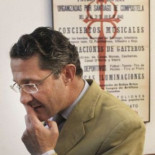 Hacienda denuncia a alcalde de Santiago por defraudar 300.000 euros