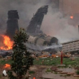 Un F18 se estrella contra un edificio de apartamentos en el estado de Virginia