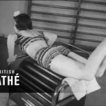 Cómo luchaban contra los michelines las mujeres de los años 40