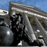 PSOE y PP debían 130 millones a la banca antes de la crisis