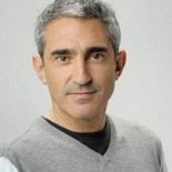 Jon Sistiaga, agredido por barras bravas de Independiente de Avellaneda