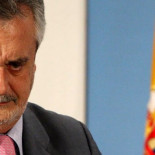 Griñán creará un banco público, un nuevo Plan E y subirá los impuestos