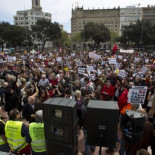 Indignados preparan nueva acampada plaza Catalunya 12 a 15-M
