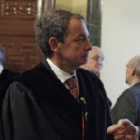 Zapatero sacará a la luz en otoño su primer libro sobre economía