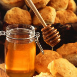 ¿Es cierto que la miel no se estropea?